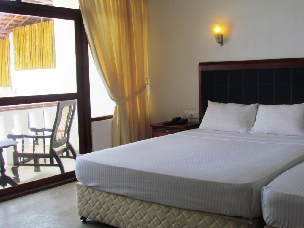 Miltons Beach Resort Unawatuna Exterior foto
