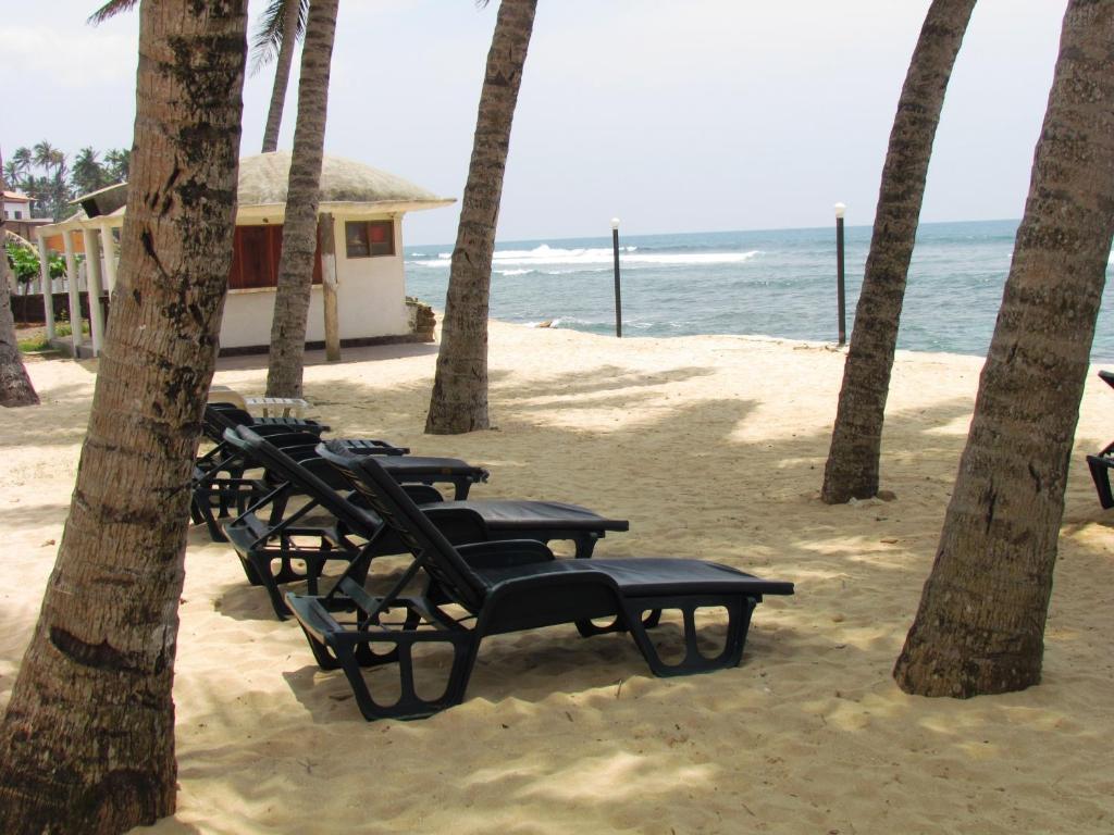 Miltons Beach Resort Unawatuna Exterior foto