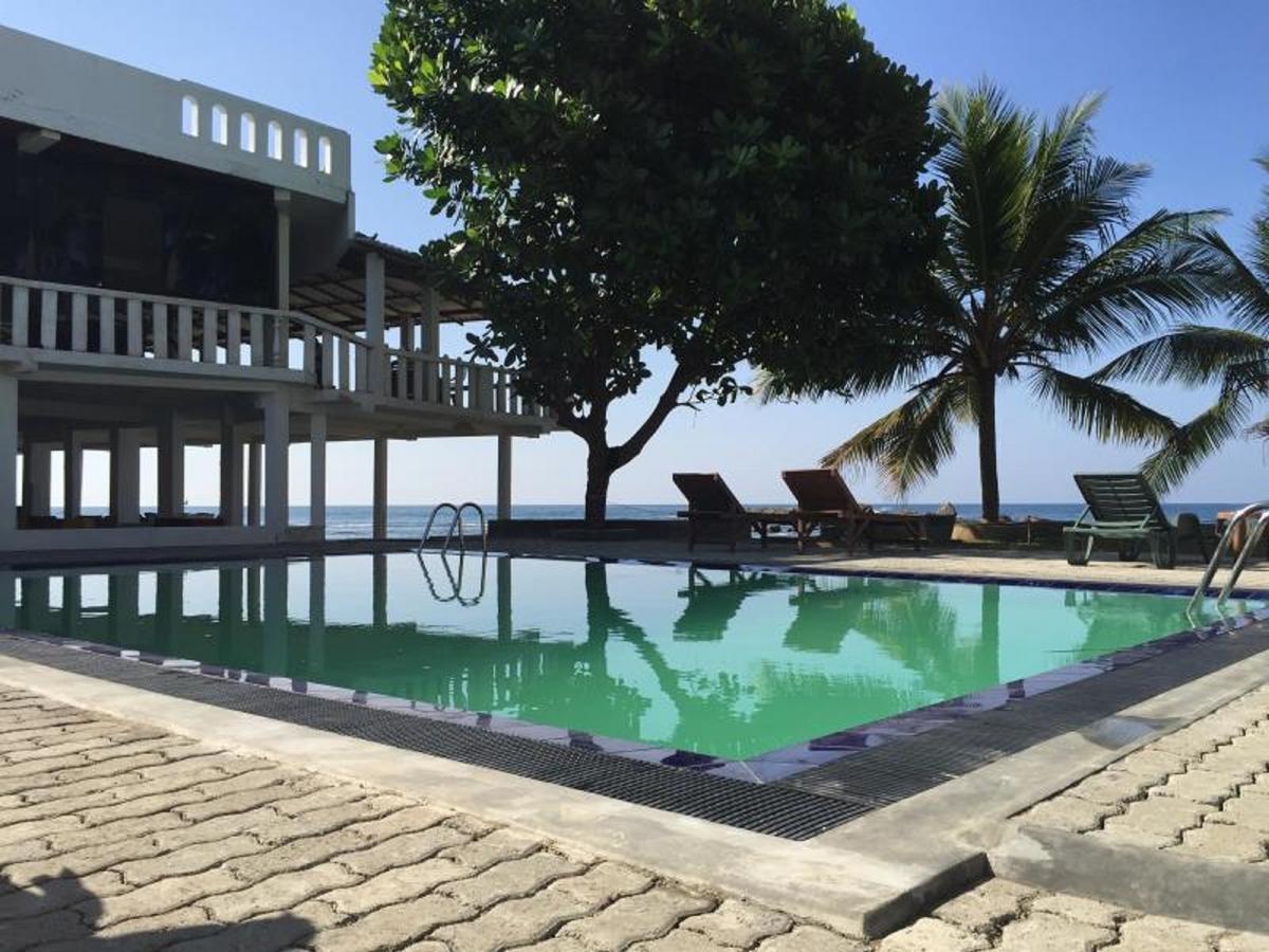 Miltons Beach Resort Unawatuna Exterior foto