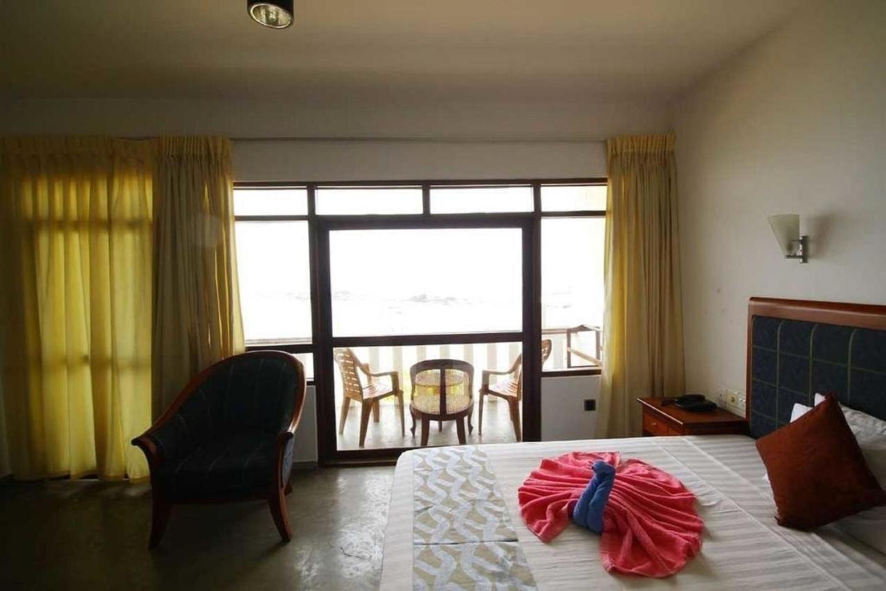 Miltons Beach Resort Unawatuna Exterior foto