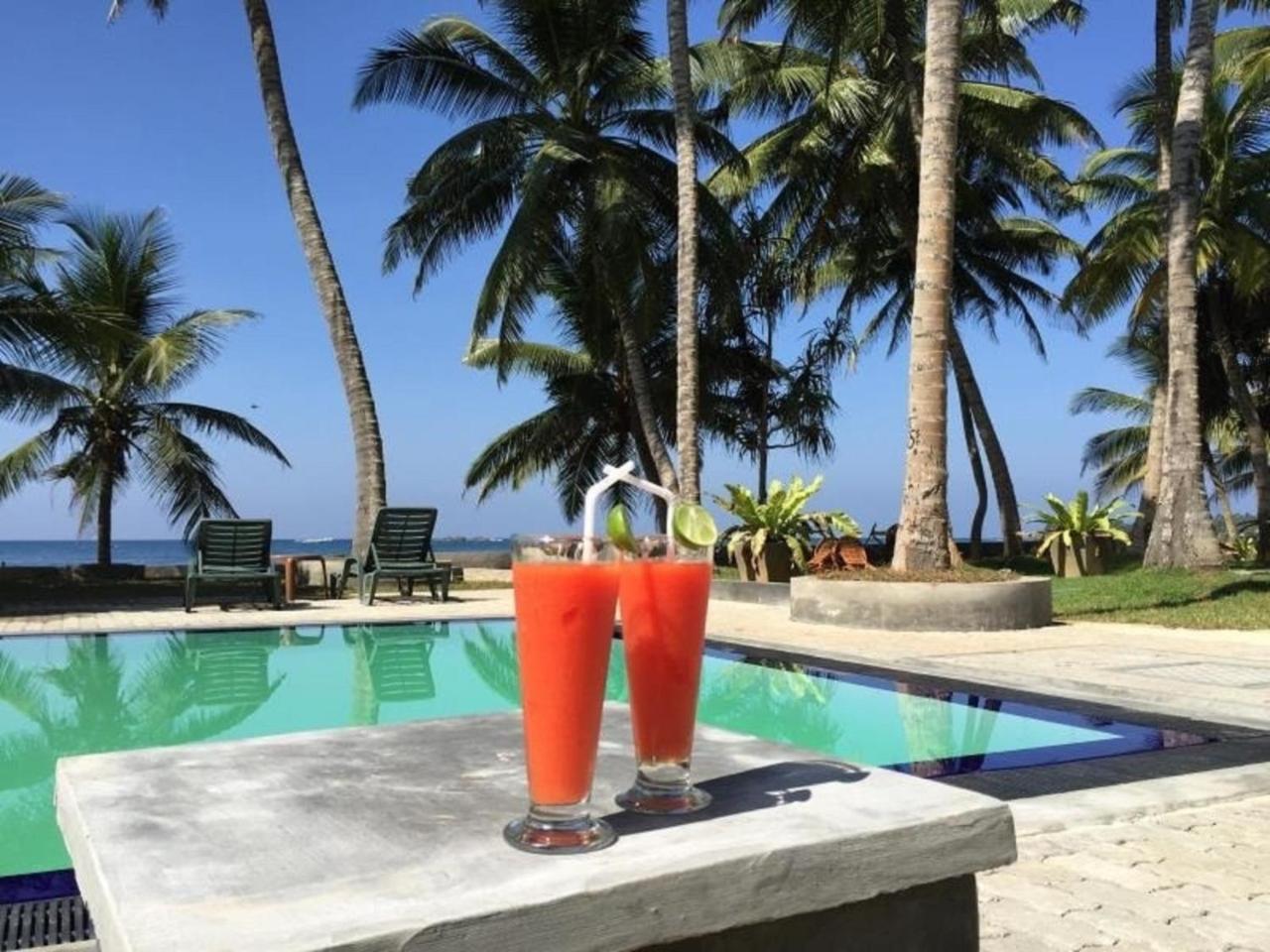 Miltons Beach Resort Unawatuna Exterior foto